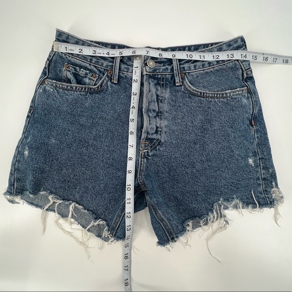 GRLFRND Jourdan Button Fly Distressed Cut Off Denim Jean Shorts Size 26 Women’s - Picture 6 of 8